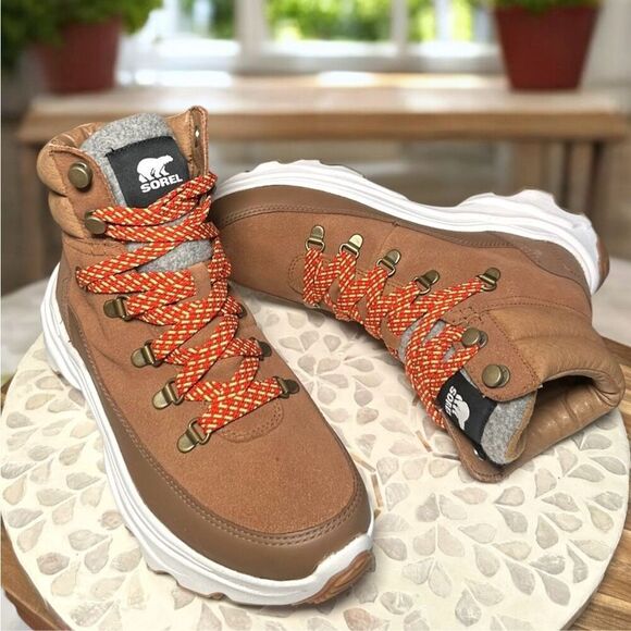 Sorel Kinetic Breakthru Conquest Insulated Winter Snow Sneaker Boots 9.5 - Picture 3 of 10